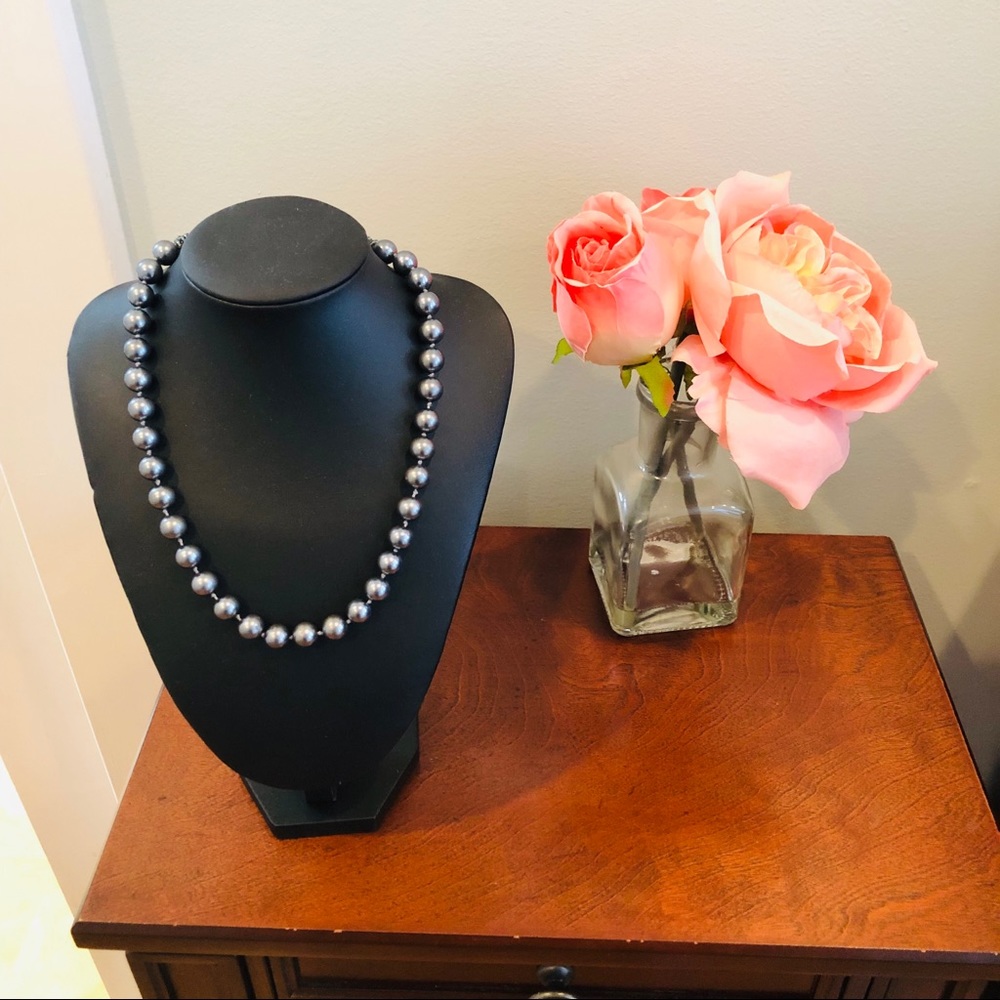 Silver Gray Pearls with Tassel Tie